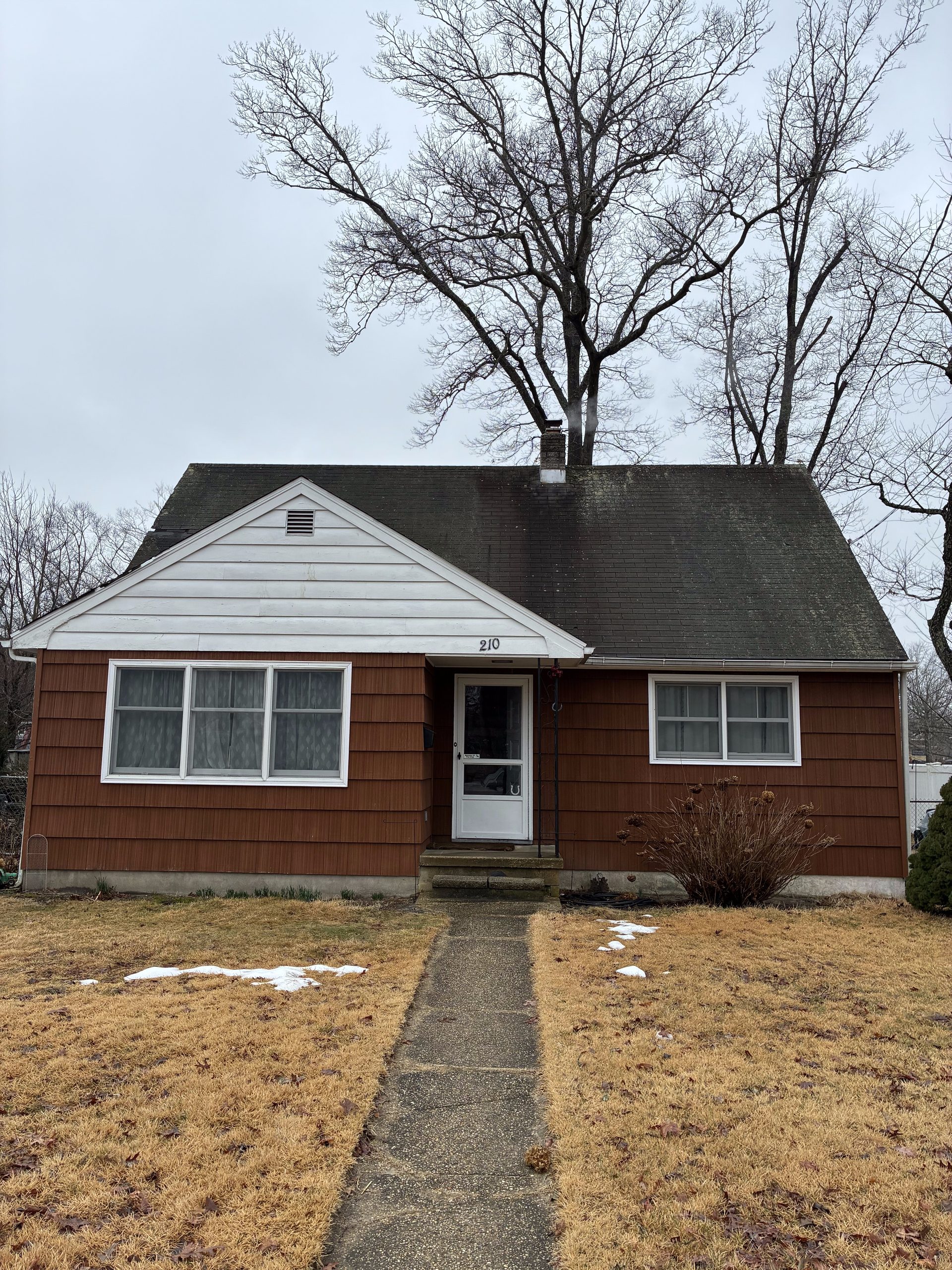 Northfield, NJ home before — worn original shingle roof